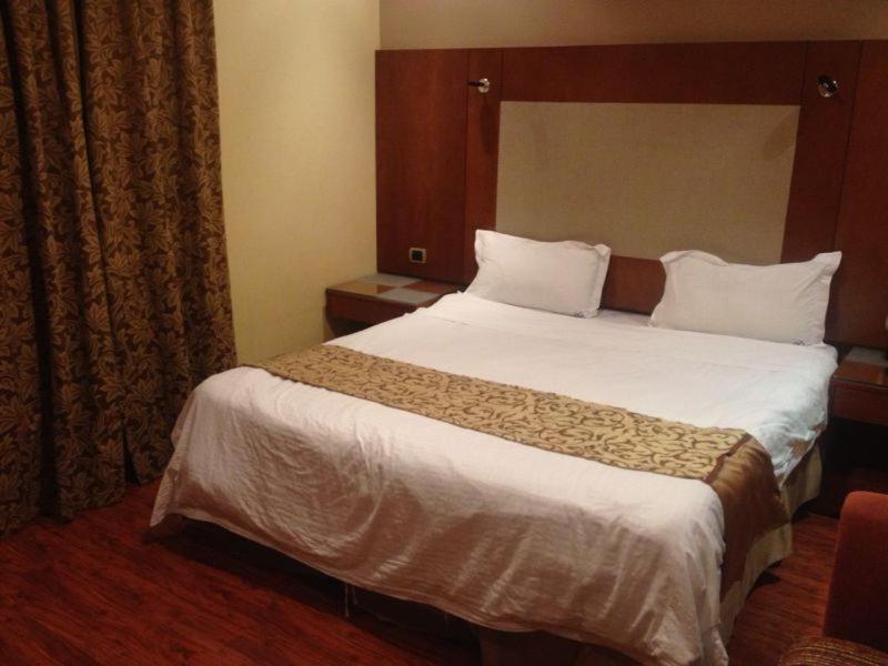 Bait Al Amani Suites Ar Riyad Esterno foto